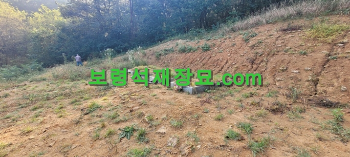 F215_세종시 양씨 선산 바닥시공-22-3.jpg